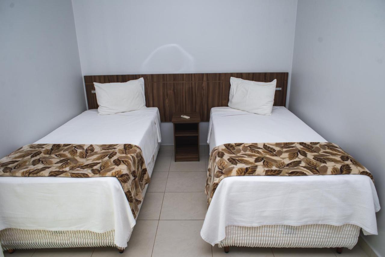 Manhattan Apart Hotel Caratinga Ngoại thất bức ảnh