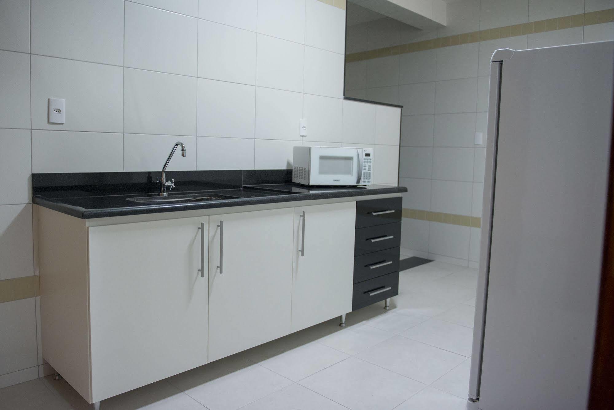 Manhattan Apart Hotel Caratinga Ngoại thất bức ảnh