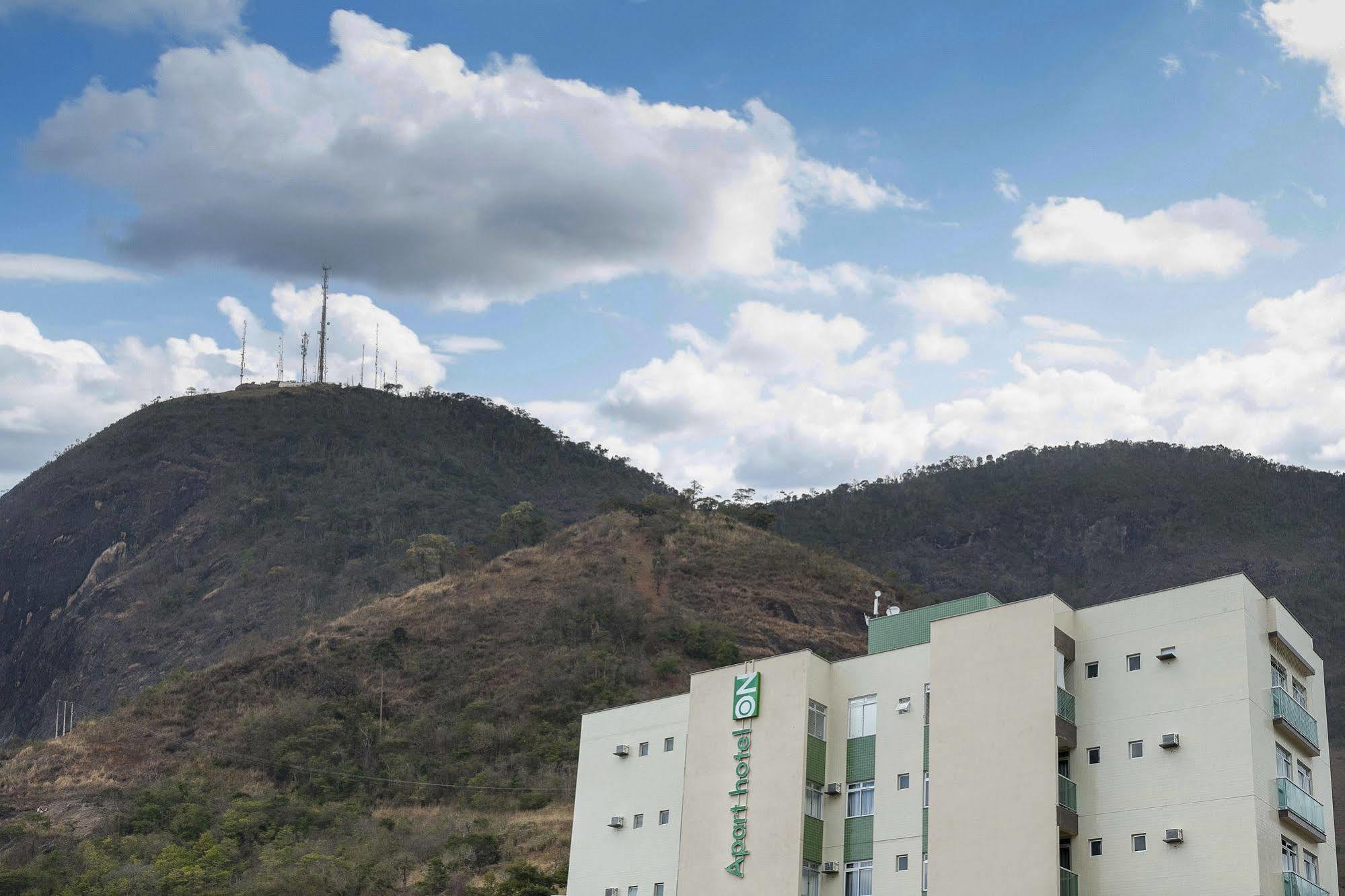 Manhattan Apart Hotel Caratinga Ngoại thất bức ảnh